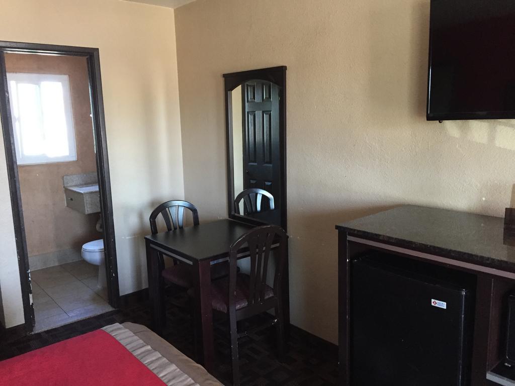 Harbor Inn & Suites Oceanside Phòng bức ảnh